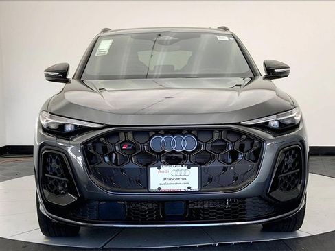 New 2025 Audi SQ5 Premium Plus image 3