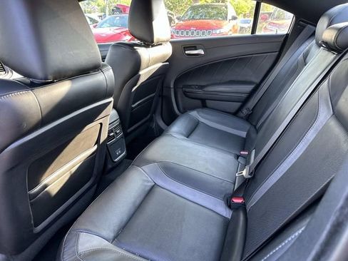 Used 2023 Dodge Charger SXT w/ Plus Group RWD image 18