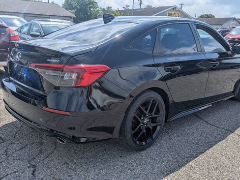 Used 2022 Honda Civic Sport image 5