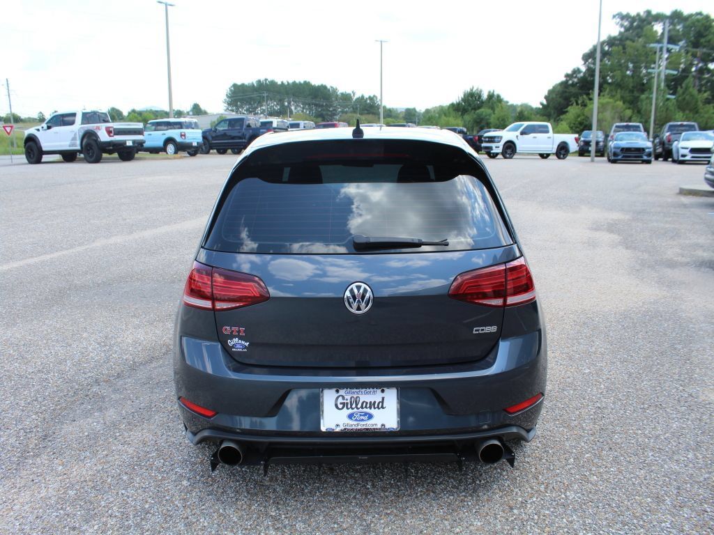 Used 2018 Volkswagen GTI SE w/ SE Leather Package FWD image 8