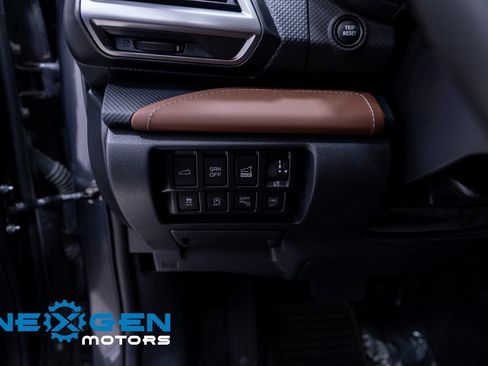 Used 2023 Subaru Forester Touring image 22
