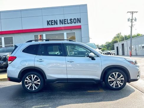 Used 2020 Subaru Forester Limited w/ Popular Package #3 AWD/4WD image 16