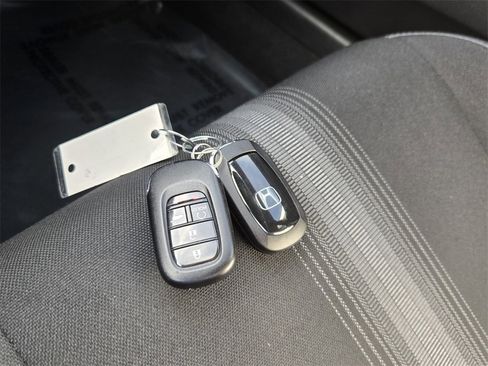Certified 2024 Honda Civic Sport image 18