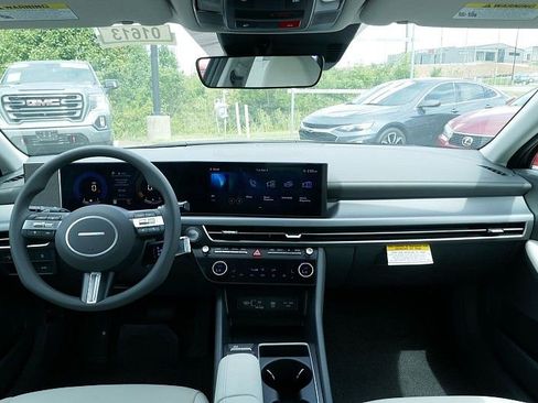 Used 2024 Hyundai Sonata SEL image 30