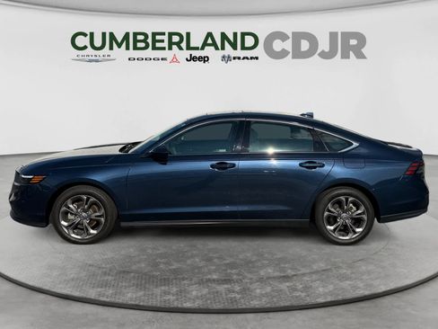 Used 2024 Honda Accord EX image 3