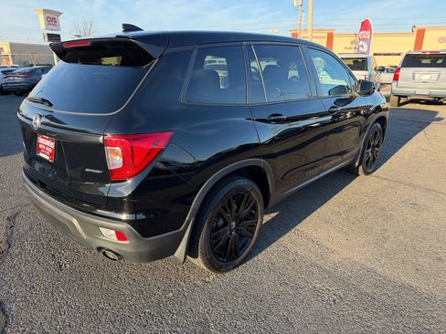 Used 2021 Honda Passport Sport image 3