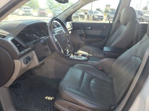 Used 2014 GMC Acadia Denali image 3