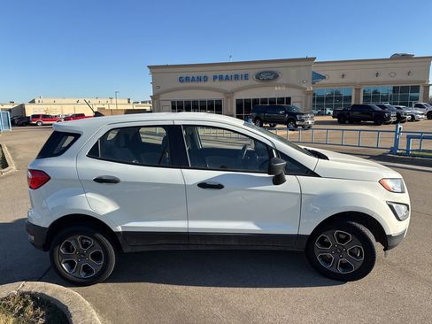 Used 2022 Ford EcoSport S image 17