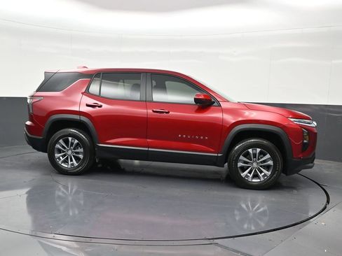 Used 2026 Chevrolet Equinox LT image 7