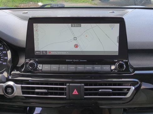 Used 2023 Kia Seltos EX AWD/4WD image 18