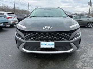 Used 2023 Hyundai Kona SEL video 2
