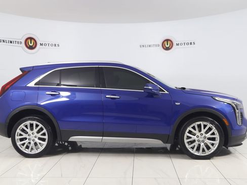 Used 2021 Cadillac XT4 Premium Luxury w/ LPO, Radiant Package AWD/4WD image 2