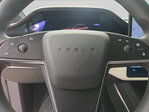 Used 2024 Tesla Model X Plaid AWD/4WD image 20