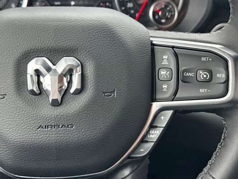 New 2026 RAM 1500 4x4 Crew Cab image 25