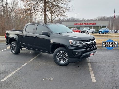 Used 2021 Chevrolet Colorado W/T w/ WT Convenience Package image 2