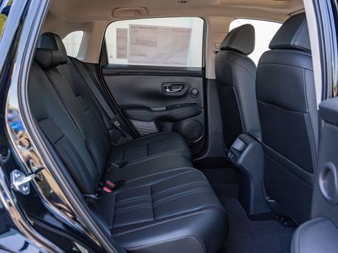 New 2026 Honda HR-V EX-L image 13