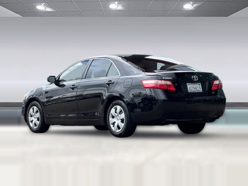 Used 2009 Toyota Camry LE image 7