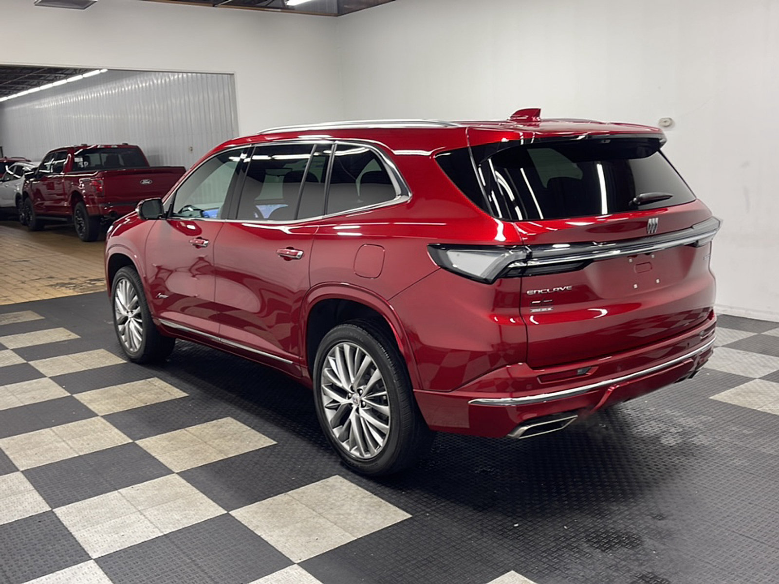 Used 2026 Buick Enclave Avenir w/ Super Cruise Package FWD image 16