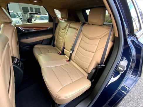 Used 2017 Cadillac XT5 Platinum w/ Driver Assist Package image 26