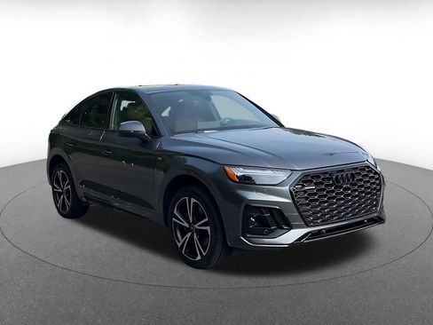 Used 2025 Audi Q5 Prestige AWD/4WD image 3