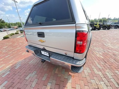 Used 2017 Chevrolet Silverado 1500 LT w/ All Star Edition AWD/4WD image 31