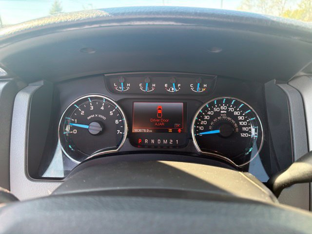 Used 2013 Ford F150 XLT w/ XLT Chrome Pkg AWD/4WD image 11
