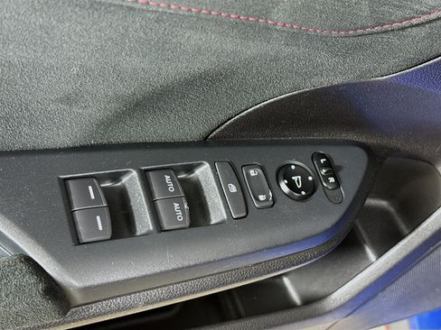 Used 2017 Honda Civic Type R image 21