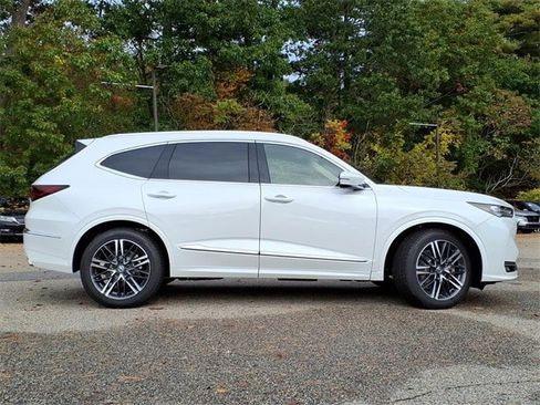 New 2026 Acura MDX w/ Advance Package image 3