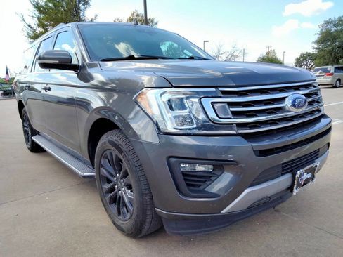 Used 2020 Ford Expedition Max XLT w/ Equipment Group 202A image 3