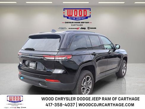 Used 2023 Jeep Grand Cherokee Trailhawk AWD/4WD image 3