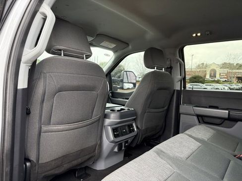 Used 2024 Ford F250 XLT w/ FX4 Off-Road Package image 29