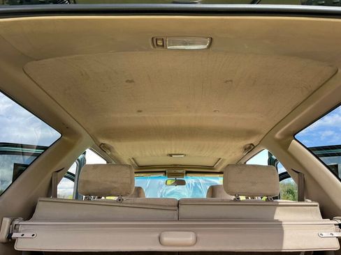 Used 2001 Toyota 4Runner SR5 AWD/4WD image 51