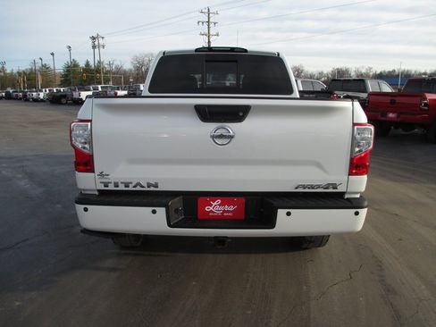 Used 2019 Nissan Titan PRO-4X w/ Pro-4x Utility Package image 5