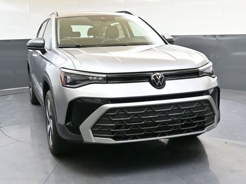 Used 2025 Volkswagen Taos S AWD/4WD image 8