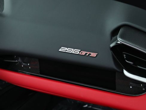 Certified 2025 Ferrari 296 GTS image 21