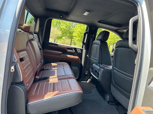 Used 2025 GMC Sierra 2500 Denali Ultimate AWD/4WD image 49
