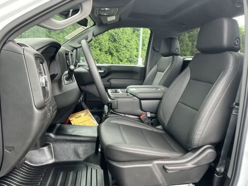 New 2024 GMC Sierra 3500 Pro w/ Convenience Package image 9