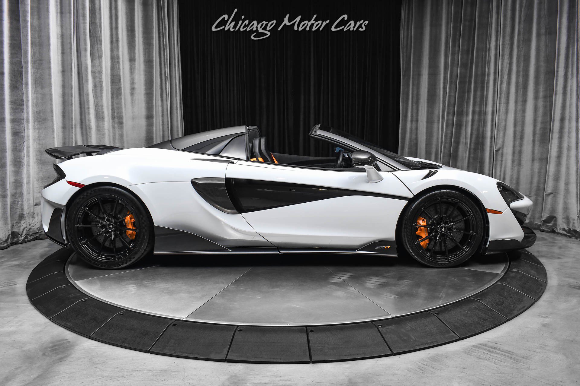 Used 2020 McLaren 600LT Spider RWD image 53