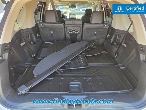 Certified 2025 Honda Pilot Touring image 18