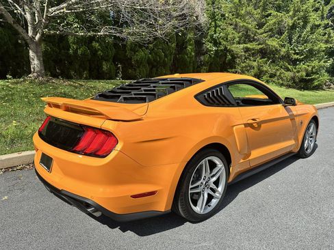 Used 2019 Ford Mustang Coupe w/ Ecoboost Performance Package RWD image 32