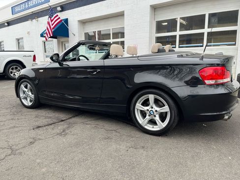 Used 2013 BMW 128i Convertible image 7