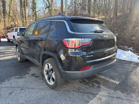 Used 2018 Jeep Compass Limited image 6