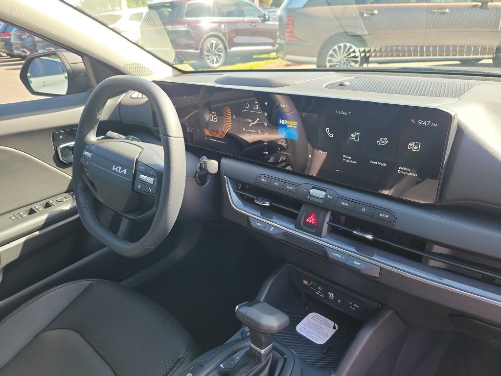 New 2026 Kia K4 GT-Line Turbo FWD image 8