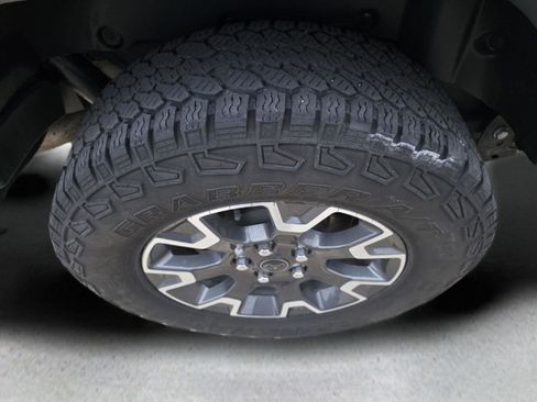 Used 2024 Jeep Wrangler Sahara w/ Safety Group image 44