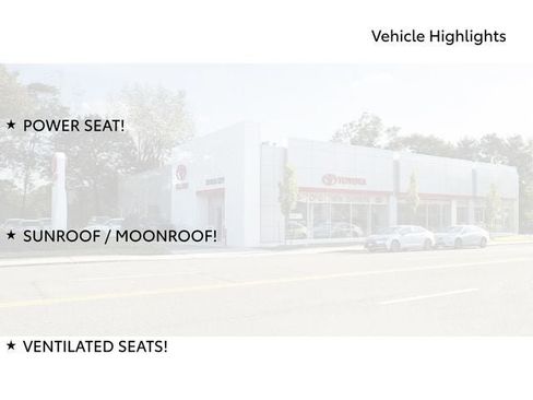 Used 2023 Toyota Sienna Limited AWD/4WD image 7