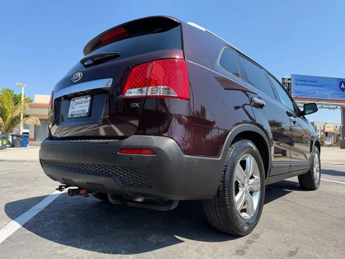 Used 2012 Kia Sorento EX FWD image 33