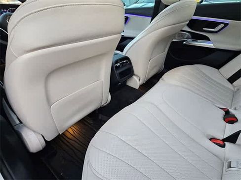 Used 2025 Mercedes-Benz E 450 4MATIC All-Terrain Wagon image 19