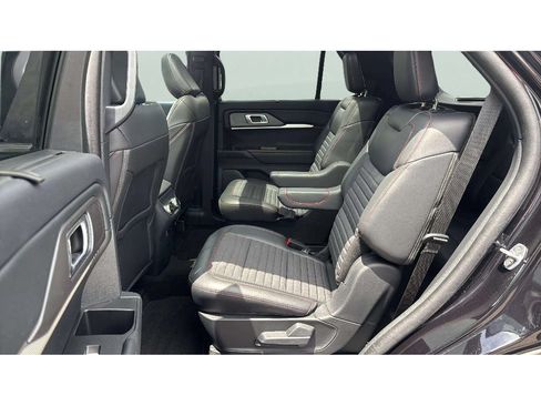 Used 2025 Ford Explorer ST-Line w/ Premium Package AWD/4WD image 13