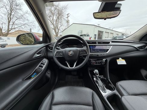 Used 2023 Buick Encore GX Essence w/ Advanced Technology Package image 2