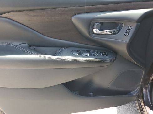 Used 2021 Nissan Murano Platinum w/ Cargo Package FWD image 27